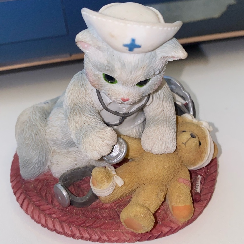 Calico Kittens Your Touch Heals Body and Soul Cat Figurine 2000